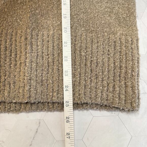 NWT Lillusory Oversized Cuff Sleeve Beige Camel Size M Sweater Boxy Cozy Fuzzy - Picture 8 of 10